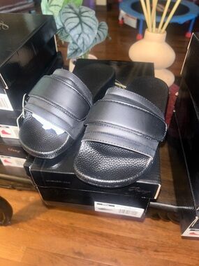 Pastry Black Slide Sandals for women’s medium (5-6)- Brand new